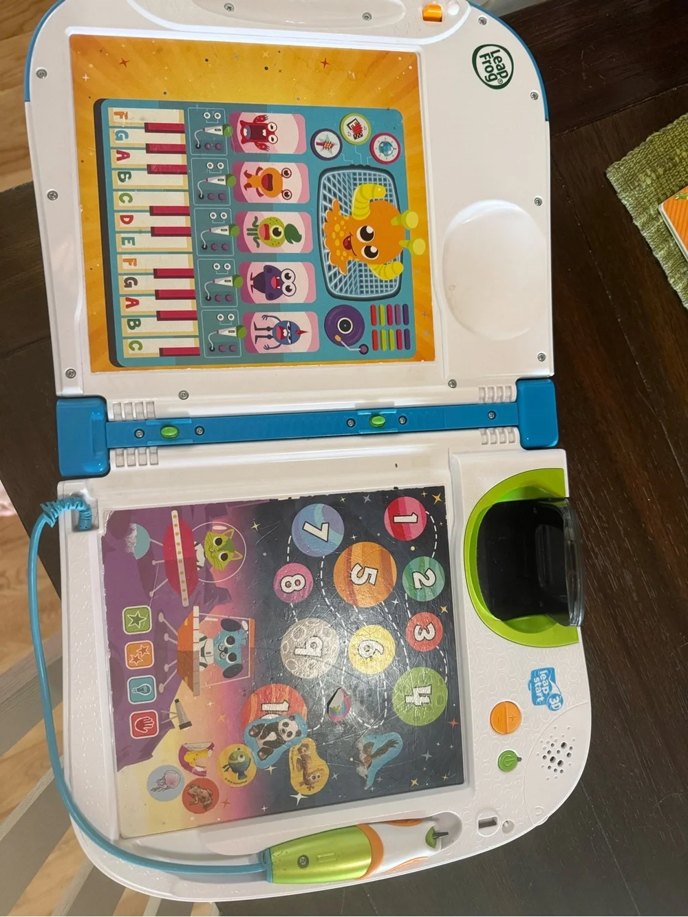 LeapStart 3D Interactive Learning System - Green/Blue